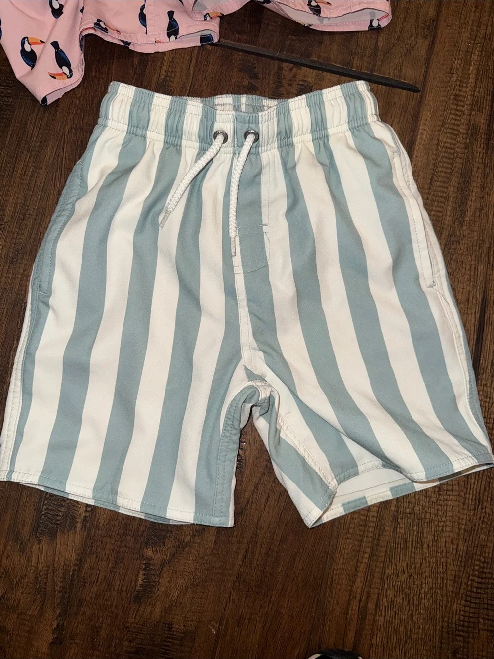 Class Club 5-Pack Boys' Swim Trunks. Size 6/7.